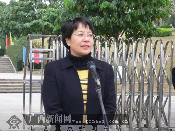 南宁市副市长肖莺子致辞.喻媛媛摄