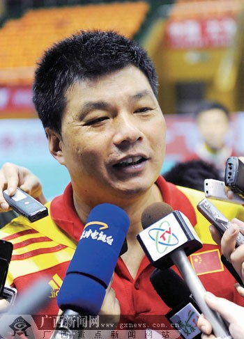 中国女排新帅俞觉敏:普通话老乡听得都崩溃(图)