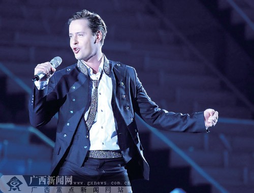 "海豚音王子"维塔斯.