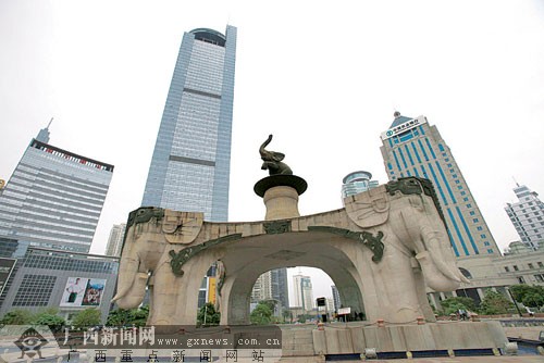以不变应万变——南宁城市雕塑的"前世今生"(图)