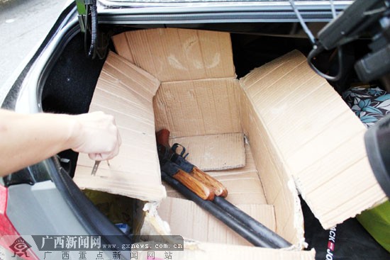 高速交警查获一起非法持有枪支刑事案件(图)