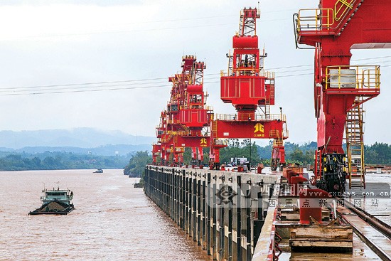 南宁港口吞吐能力和吞吐量提前实现"十二五"目标