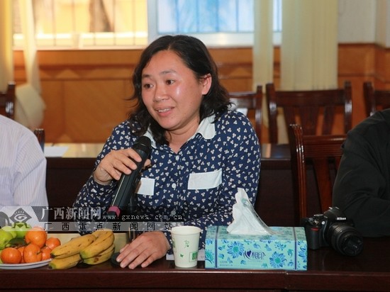 大新住建局开展网络问政活动当场处理网友问题