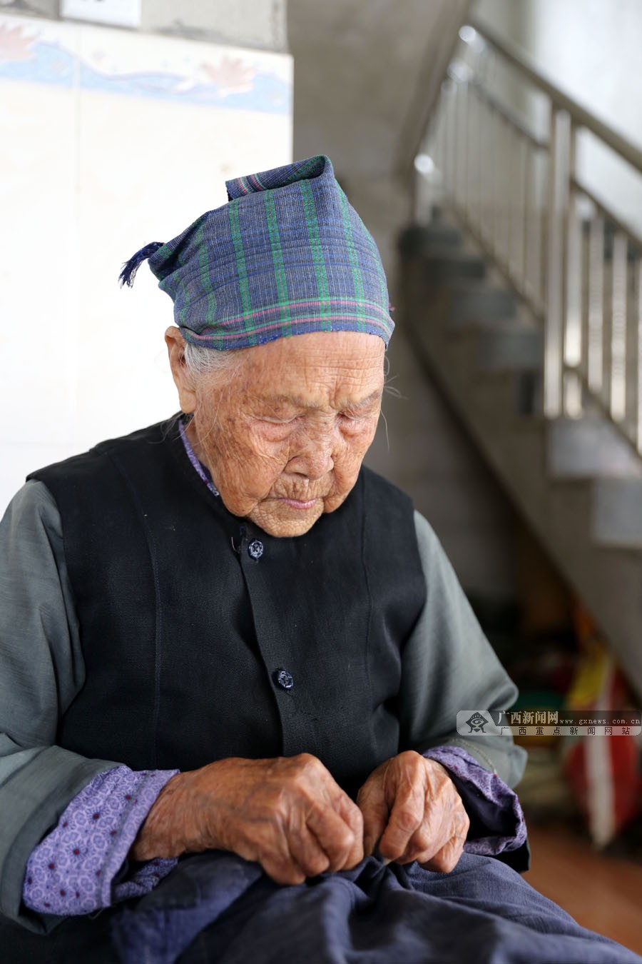脸谱新晋寿乡富川县里的百岁老人