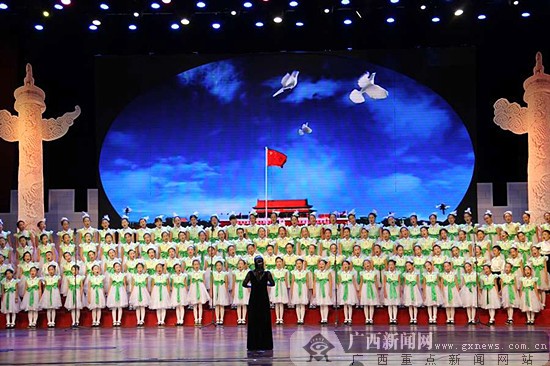 广西新闻网实习生 冯政 摄逸夫小学合唱团带来的一首歌曲《中国梦在你