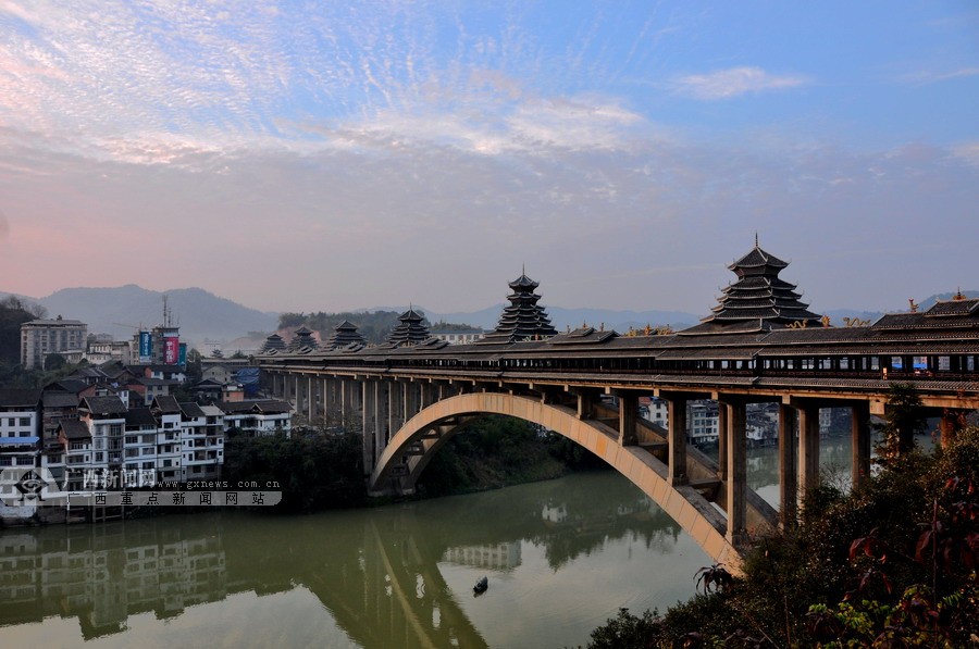 高清:冬至侗乡美 广西三江古宜镇现天水一色景观