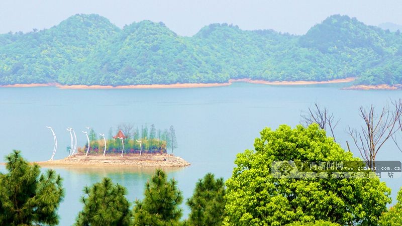 高清图集:微雨西海美如水墨 可诗可画|手机广西网
