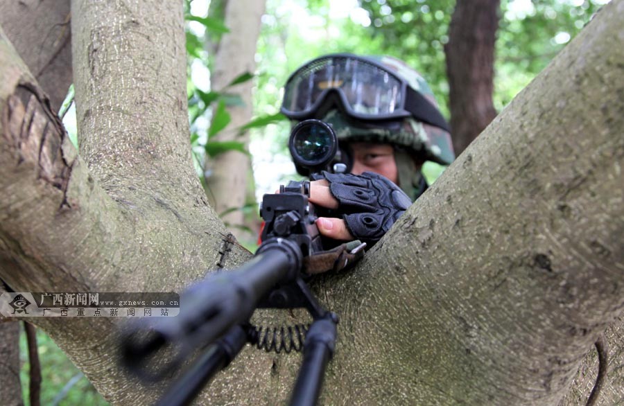 高清丛林利刃广西狼兵突击队79