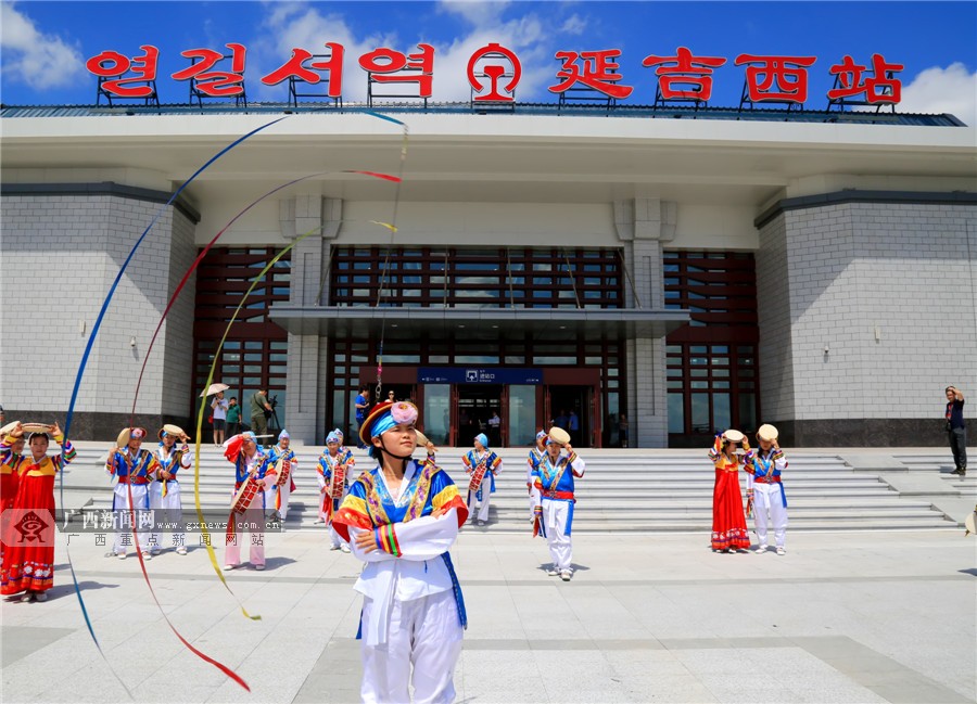 高清:"东北最美高铁"开通在即 延吉西站抢先看 (2/23)