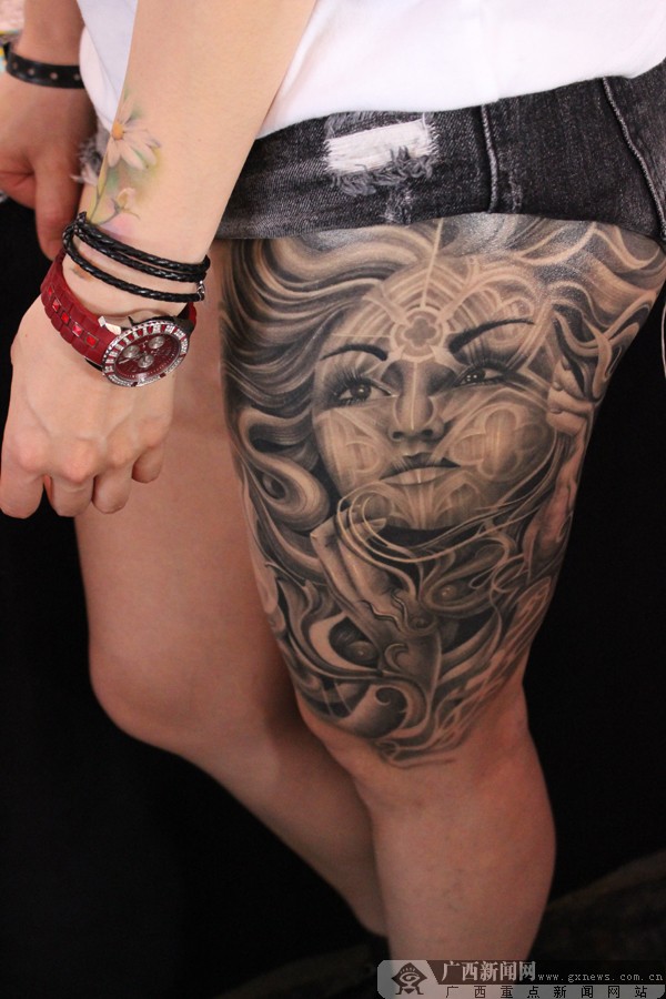 高清:"纹"艺风来袭 纹身盛宴在邕上演