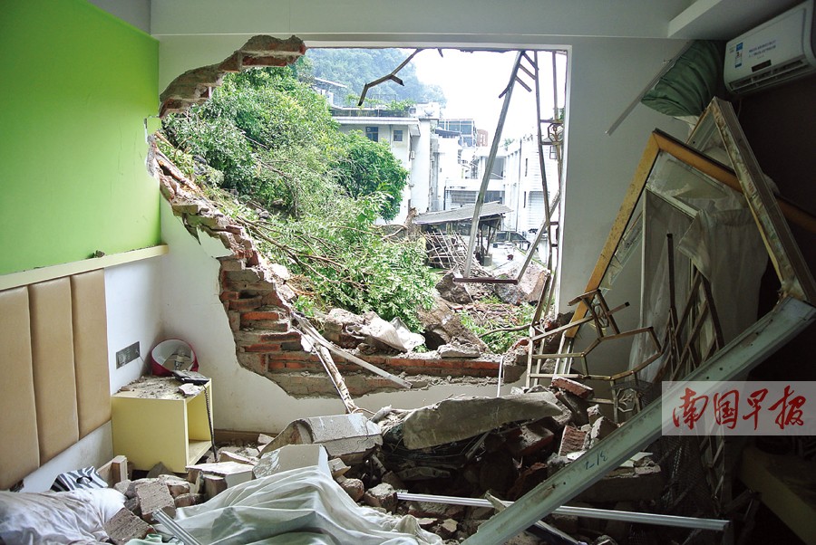 11月16日焦点图38元一只天价虾在南宁现身517