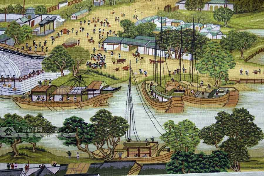 高清:凌云七旬老人3年半绣出22米《清明上河图》