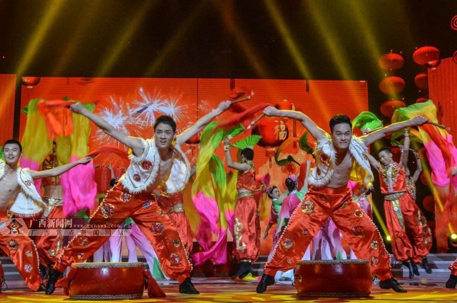高清歌海元宵2016广西文艺界大型联欢晚会举行