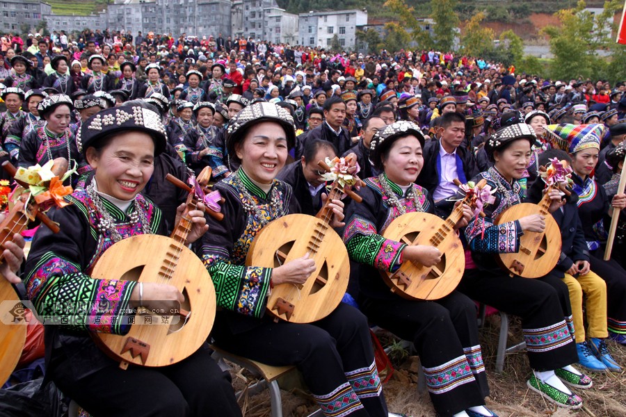 高清:隆林八音曲艺贺新春