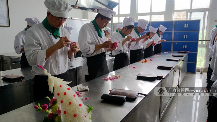 三a级景区校园初体验 网记走进山东旅游职业学院