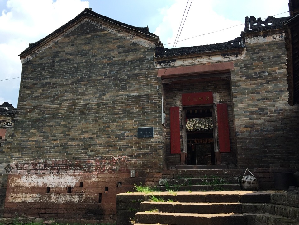 横县笔山村青翠苍郁笔尖山栩栩如生花间屋29