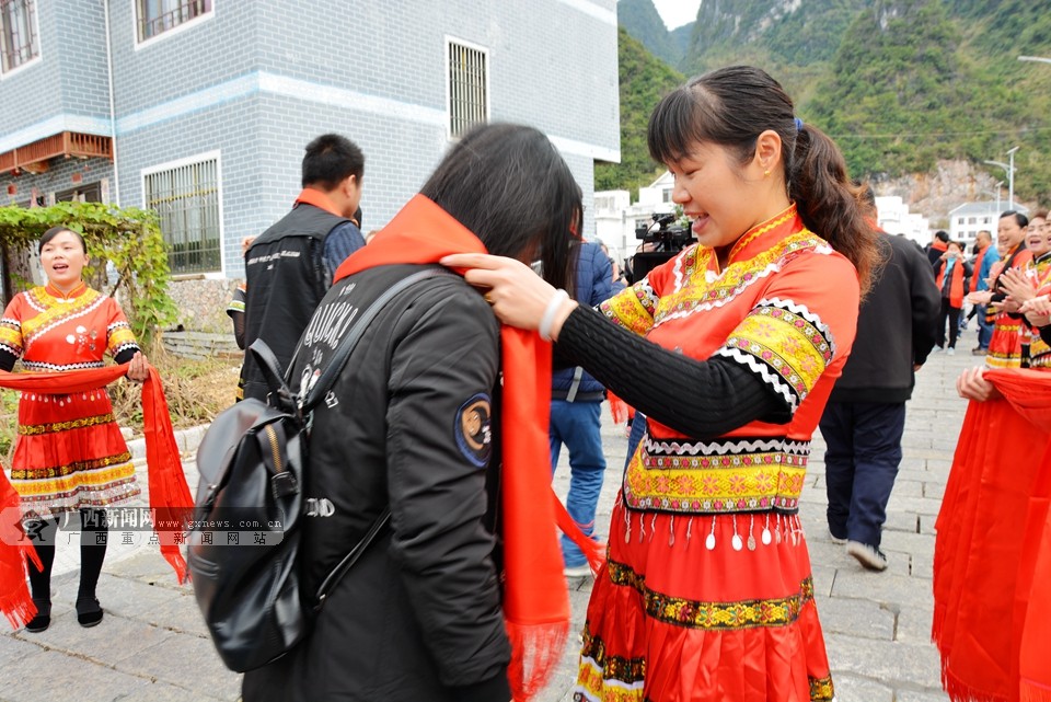 [ӳ]׵ذǨƶ䷶ ɰ´桰ɰ