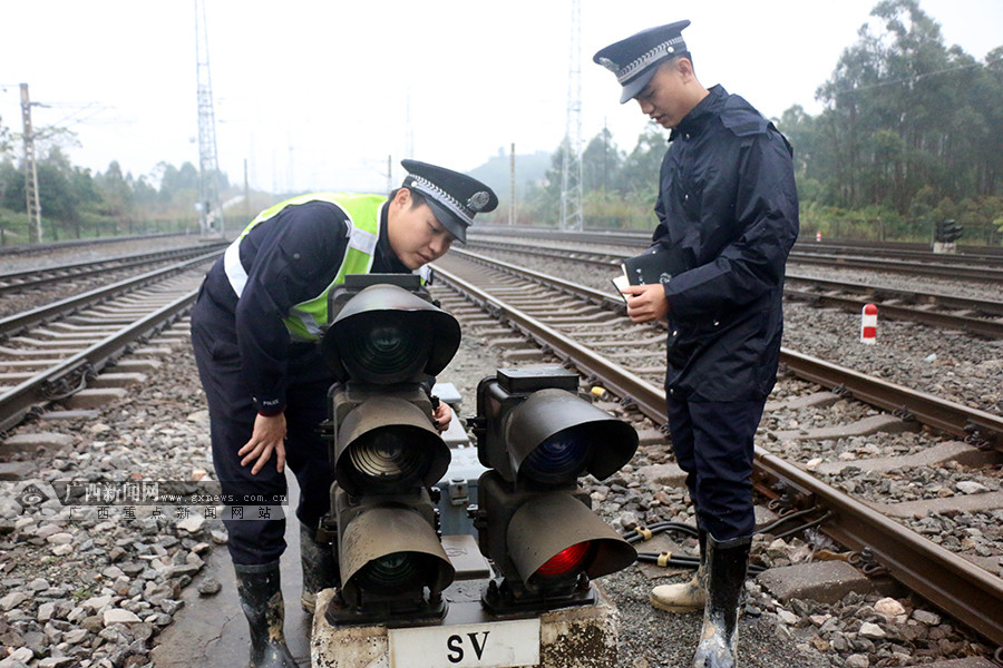 为确保春运期间铁路运输安全畅通,北海铁路公安处管内的钦州港站