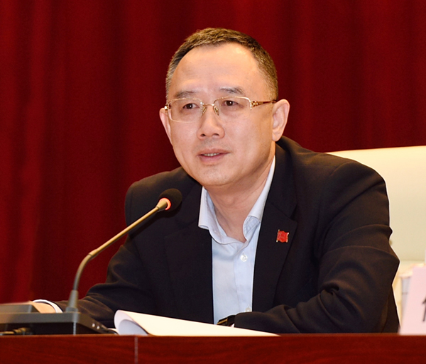 防城港市招商引资工作大会召开