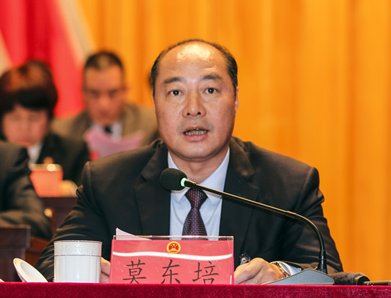 灵山县第十七届人民代表大会第二次会议胜利闭幕