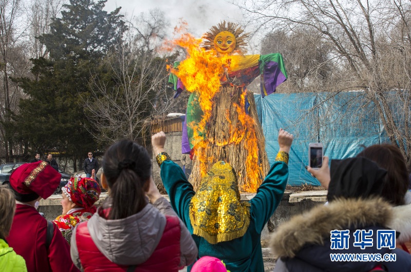哈萨克斯坦庆祝"谢肉节"(组图) (7)