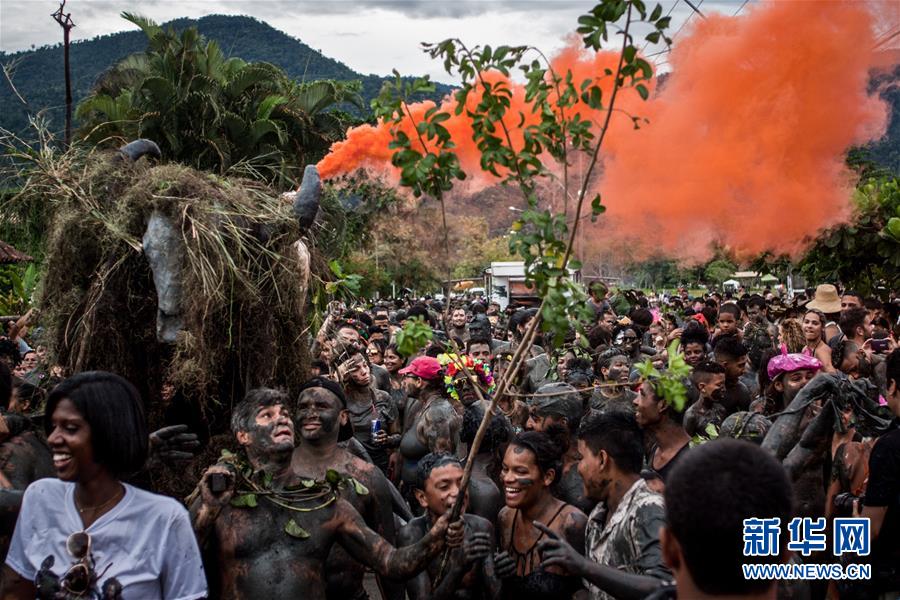 巴西:马背上的狂欢节