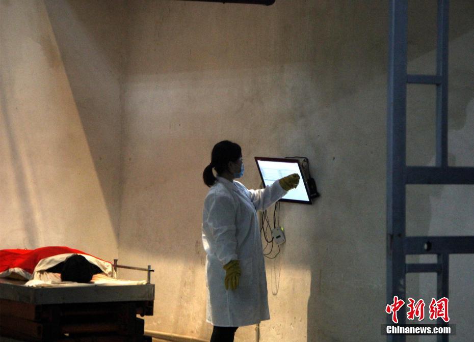 广西90后女遗体化妆师 坚守五年护送逝者最后一程