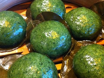 广西人过"三月三"好吃东西多 特色美食挑动人味蕾