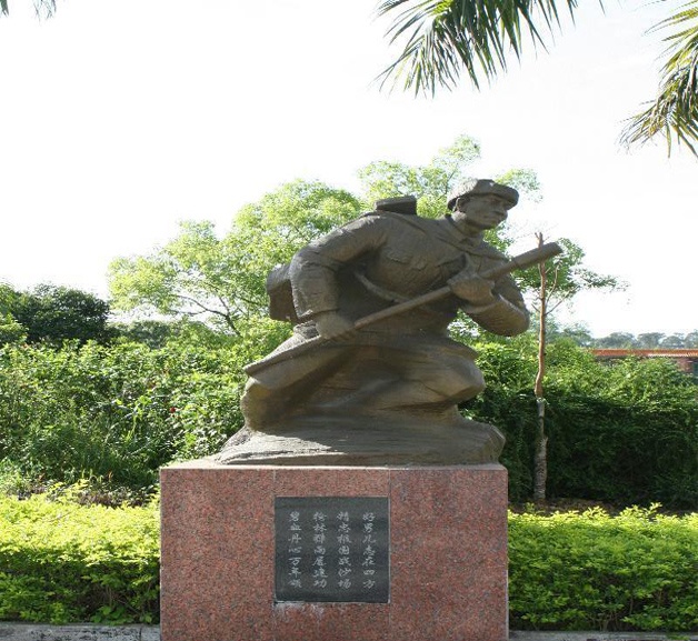 广西壮族自治区烈士陵园无名烈士雕像