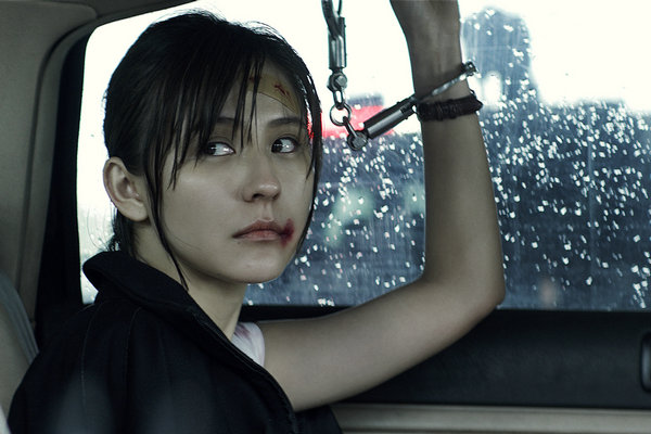 热依扎缉枪上映拍戏太拼险成脑震荡2