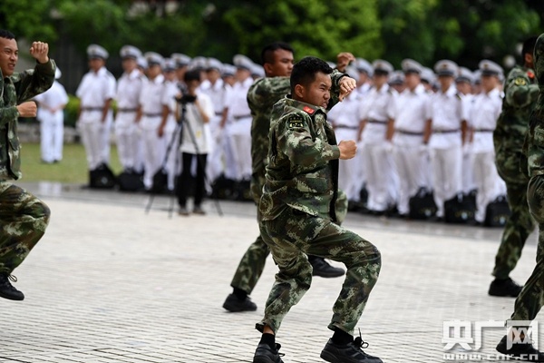 廣東海警基地與廣州航海學院即將實現編隊航行