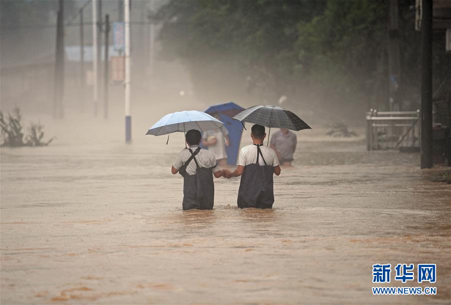 湖南强降雨致多地成灾