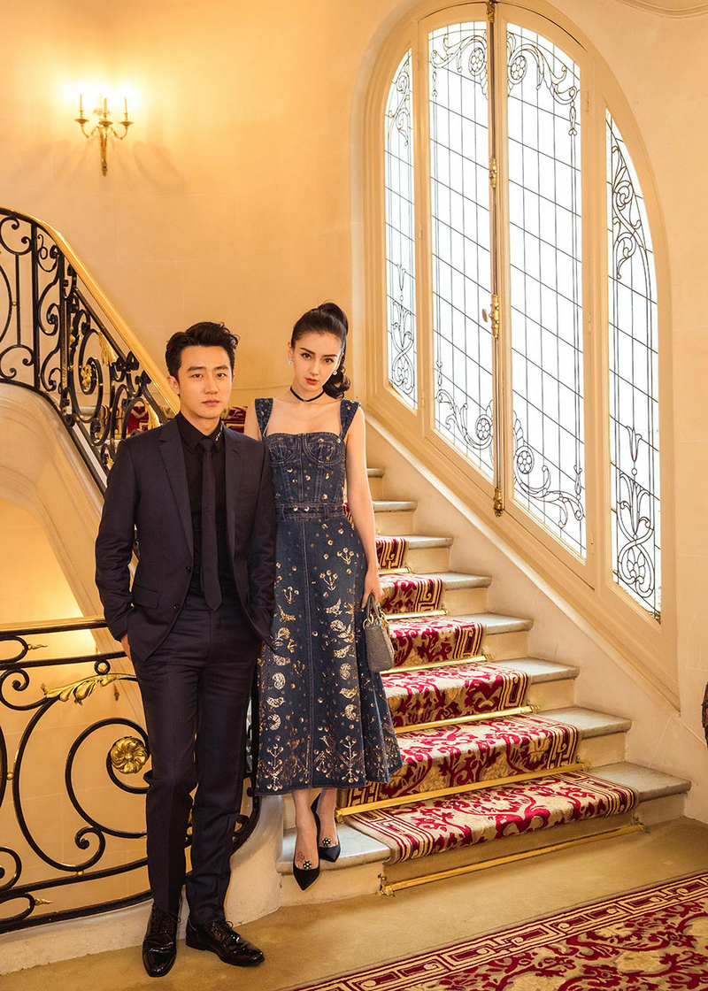 黄轩展不羁态度 与angelababy演绎蓝调浪漫