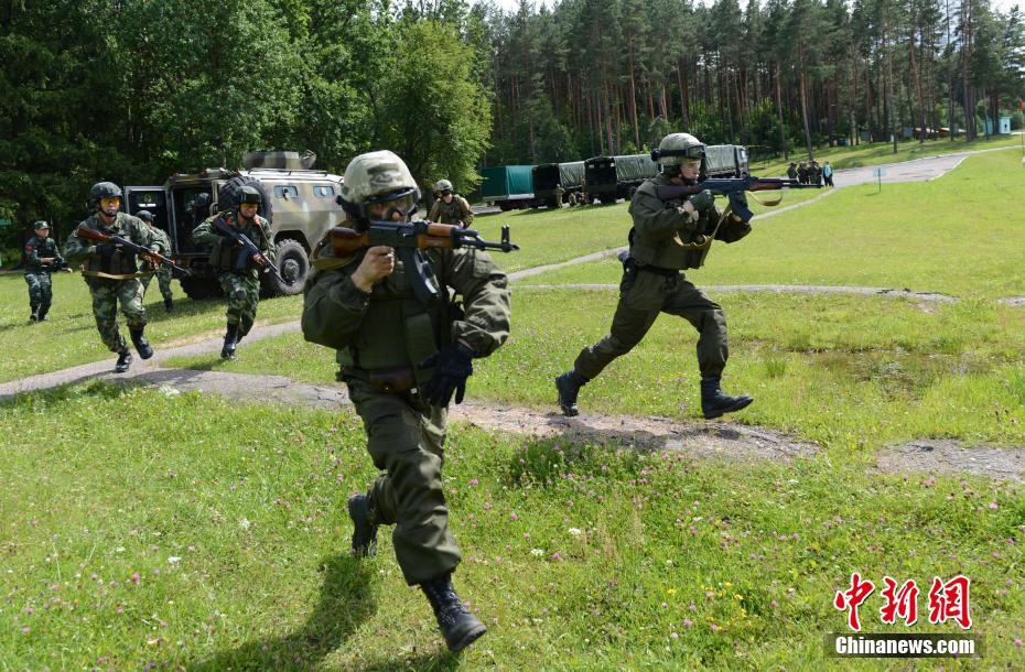 室内射击战术_交替射击战术_战术射击