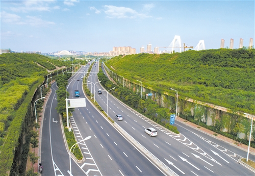 观车手竞速 瞰家乡美景 高空视角将展现多彩南宁