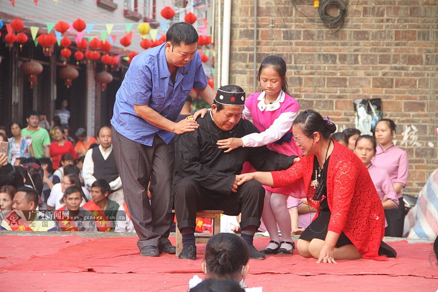 宜州清潭村举行孝老敬亲盛大活动欢度重阳佳节916