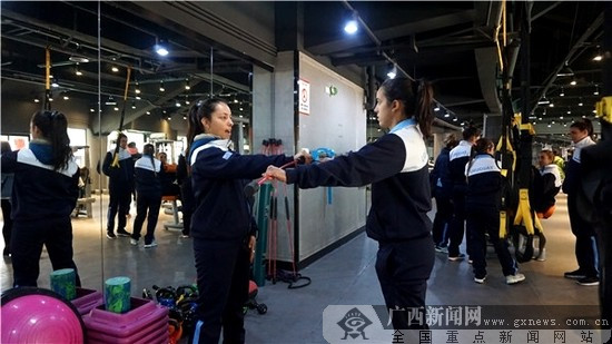 乌拉圭女子手球队赴柳州集训
