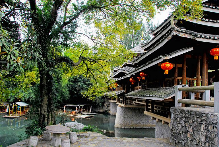 【"镇"有特色】莲花镇:"月柿小镇"艳群芳_广西文明网