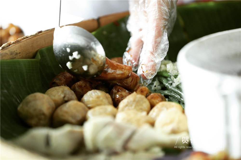 簸箕上的贺州味道 传统客家和瑶族的盛宴(组图)