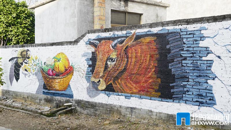 设计学院协办的"美绘赤西·艺塑乡村"墙绘大赛在海城区高德赤西村举办