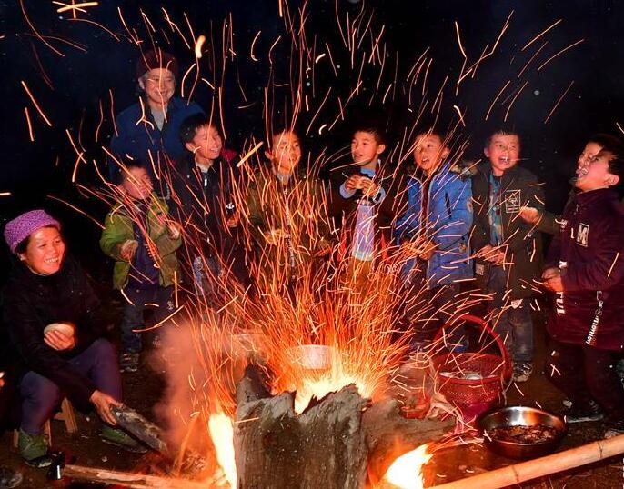 广西融水：欢度苗年