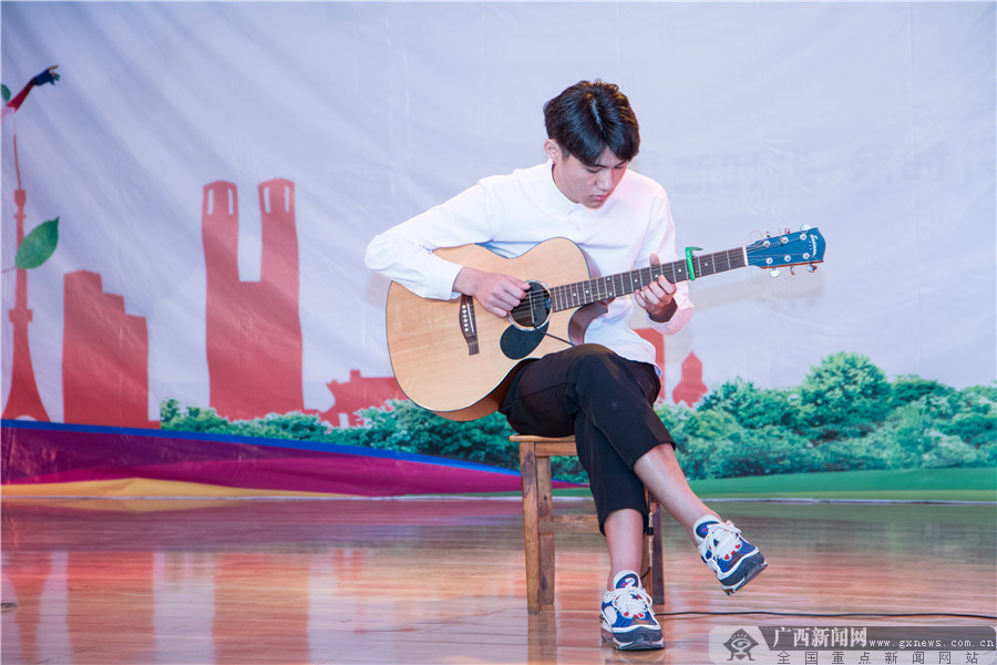 2020年广西专科学校_广西科技大学2018-2020年录取最低分及最低位次数据