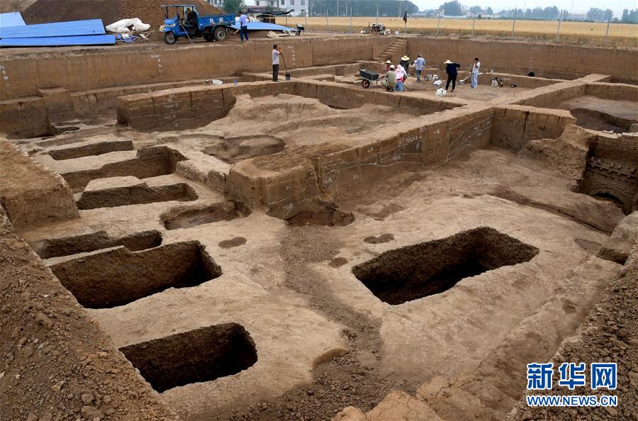 新华社郑州6月7日电(记者桂娟,双瑞)以司母戊鼎为代表的商代青铜器,因