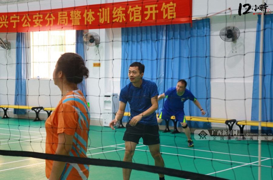 【12小时】破译死亡密码 邕城法医卢晓峰十年验尸上千具 (13)