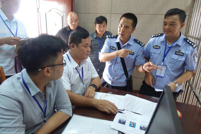 警方对案件展开调查.警方供图