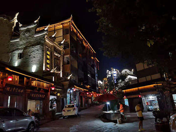 重庆安居古城夜色静谧古朴被时光定格的乡愁