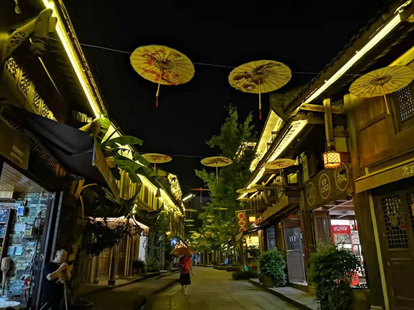 重庆安居古城夜色静谧古朴被时光定格的乡愁