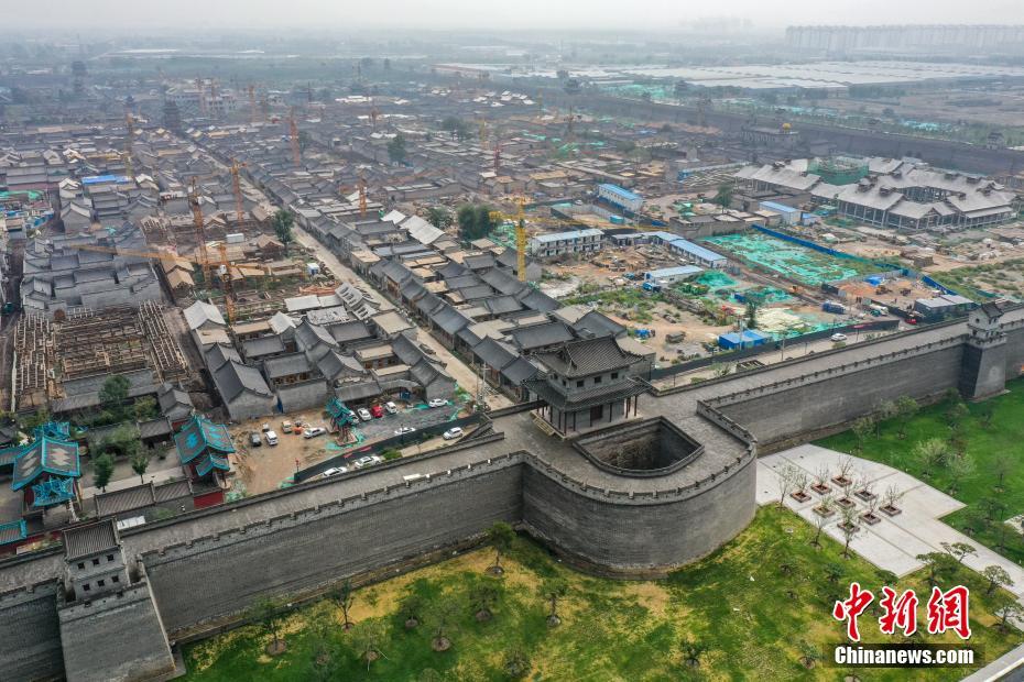 航拍在建太原古县城 古城风貌初具规模 (3)