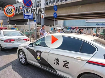 ԩ��·խ���߷¾�����ײ���澯��