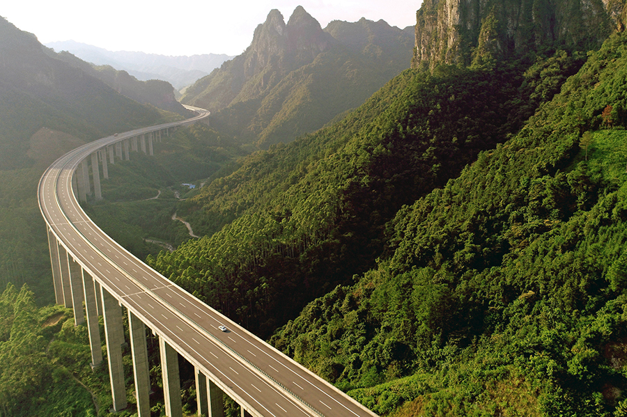 梧柳高速六巷匝道通车 金秀告别不通高速历史(图)